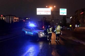 İstanbul'da 1 Mayıs yasağı; Taksim'e çıkan yollar trafiğe kapatıldı