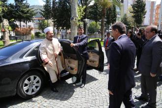 Ali Erbaş'tan Audi A8 savunması: İhtiyaca binaen...