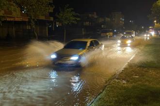 Urfa'da sağanak etkili oldu