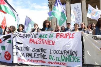 Fransa'da öğrenciler, Filistin'e destek eylemlerindeki polis şiddetini protesto etti