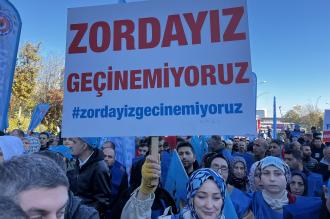 Yüzde 30 zam, işçi evlerine atılan el bombası gibi