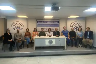Hekimler serbest çalışma haklarını engelleyen yönetmeliklerin iptal edilmesini istiyor