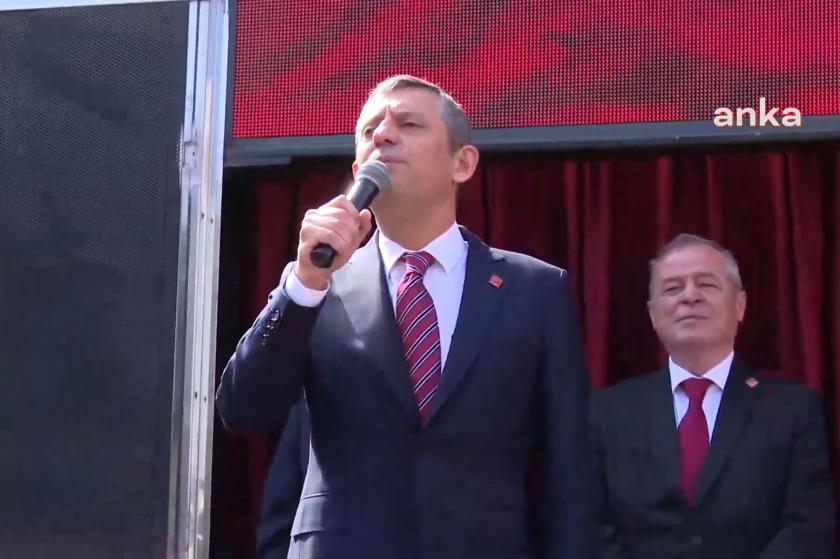 Özgür Özel, Beylikdüzü Belediyesinde konuştu: Önümüze bariyer çeken varsa yıkın geçin