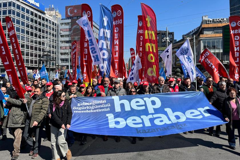 Muhalefete operasyon Ankara'da protesto edildi: 'Sokağa, eyleme, genel greve'