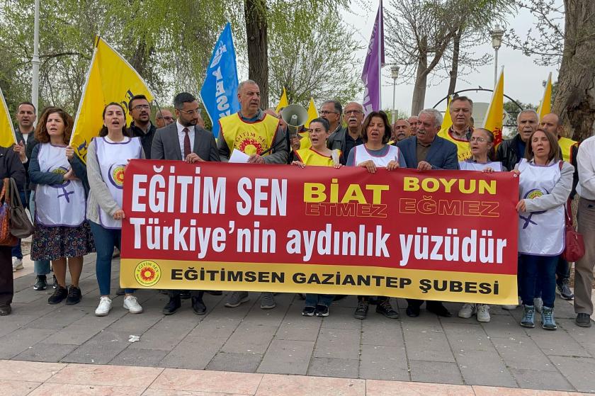 Antep'te Eğitim Sen soruşturması protesto edildi