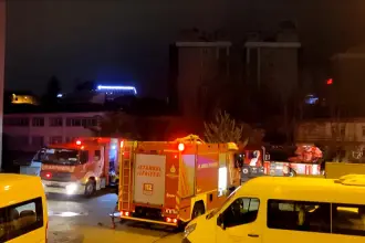 Maltepe Huzurevi'nde yangın çıktı: 24 kişi dumandan etkilendi