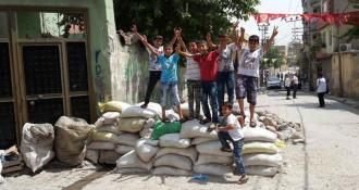 Cizre’nin dağı taşı zafer işareti yapan Baran