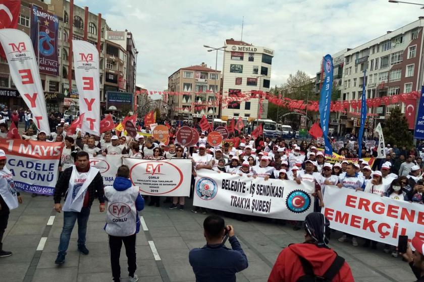 Çorlu'da işçilerden sendikalara çağrı: 1 Mayıs için sorumluluk alın