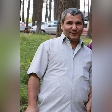 Sultangazi'de tabela montajı yaparken düşen işçi öldü