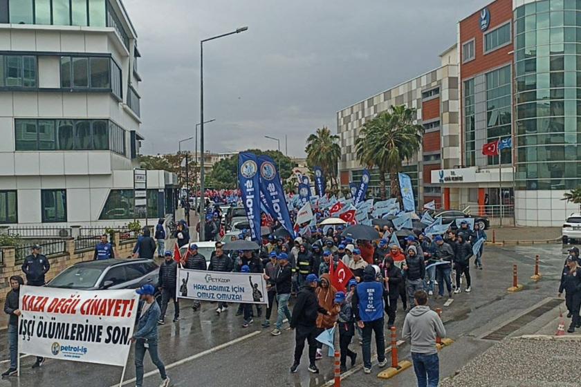 İzmir’de 1 Mayıs ilçe kutlamalarıyla başladı: "İşte 1 Mayıs alanlardayız"