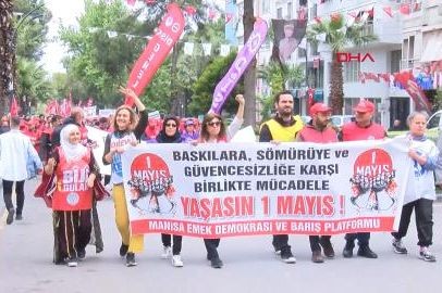 Manisa'da yurttaşlar 1 Mayıs için yürüdü