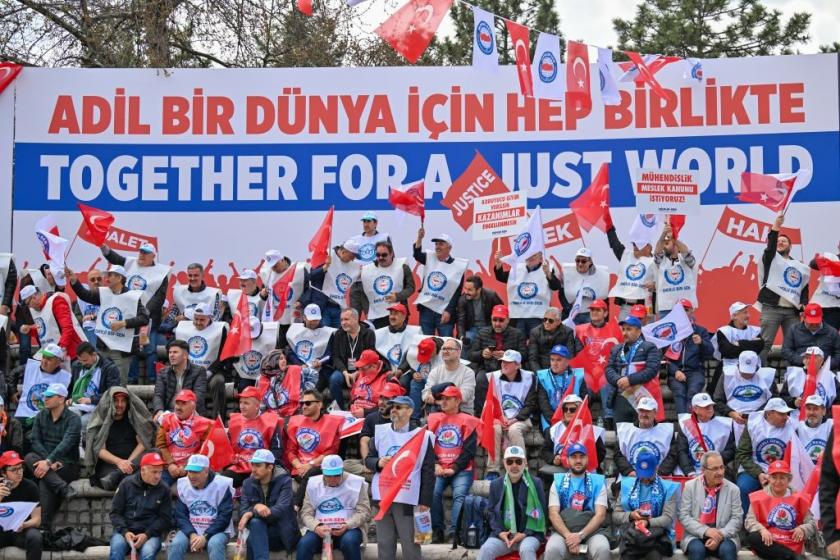 Memur-Sen, 1 Mayıs'ı Ankara Anıtpark'ta kutladı: "Mülakata son verilmeli"