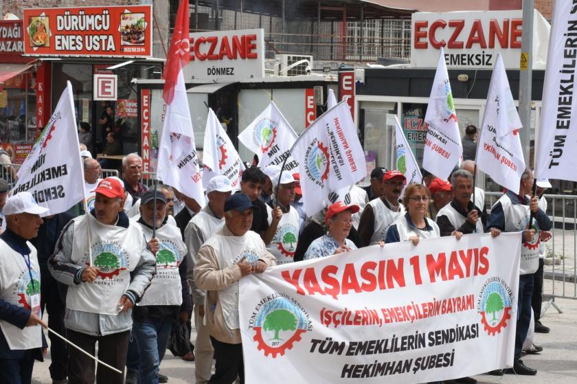 Emekçiler 1 Mayıs için Malatya’da alanlara çıktı