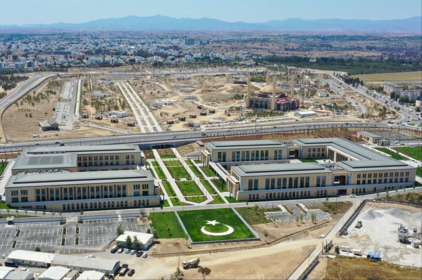 TEKNOFEST'e boykot çağrısı, yeni Saray'a tepki, grev yasağı...