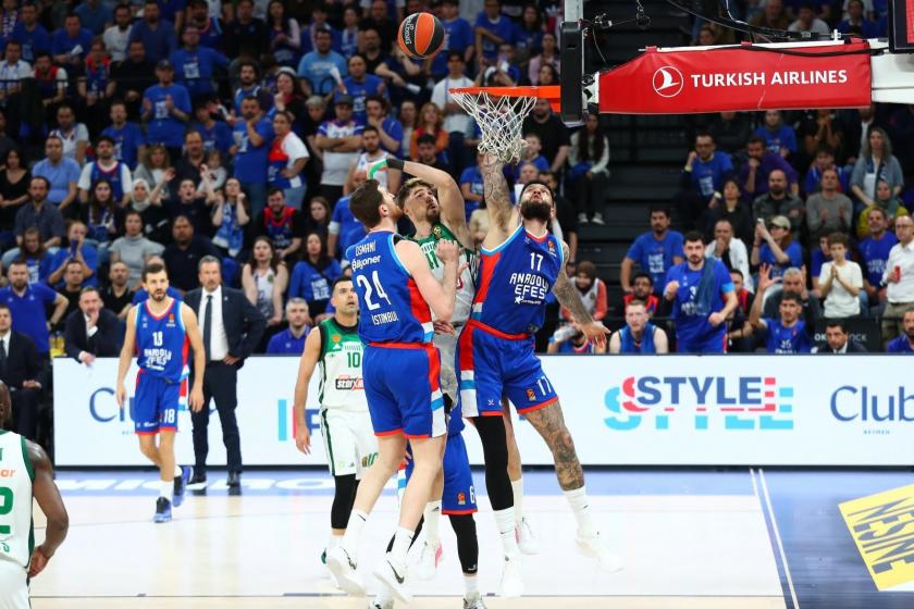 Eurolegaue’de Anadolu Efes kazanırsa, Fenerbahçe’nin rakibi olacak: Türkiye’den bir takım finali garantileyecek