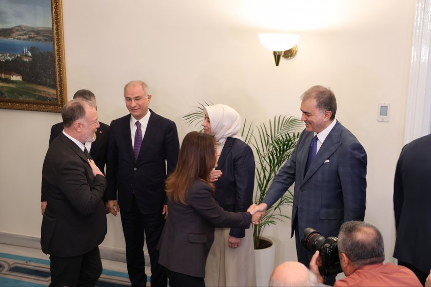DEM Parti-AKP görüştü: Süreçte aksama yok