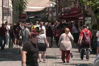 Türkiye'nin göç verileri açıklandı: 2025'te en çok kimler geldi, kimler gitti?