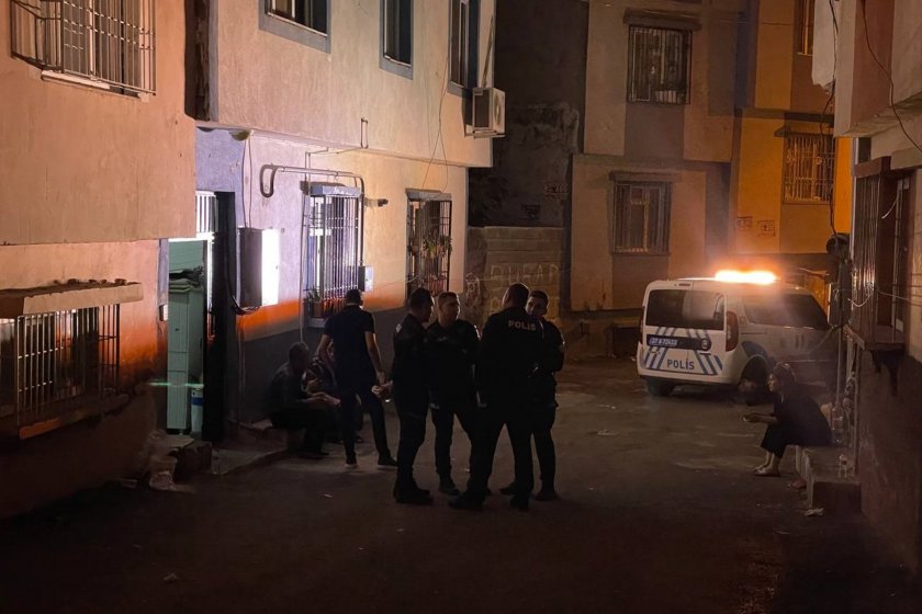 Antep’te anne ve kızı kilitli oldukları odada ölü bulundu