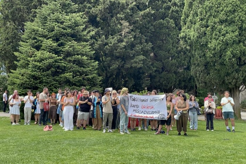 Boğaziçi Üniversitesi öğrencilerinden fakültelerinin kapatılmasına tepki: Bu üniversitenin gerçek sahipleri olarak buna izin vermeyeceğiz