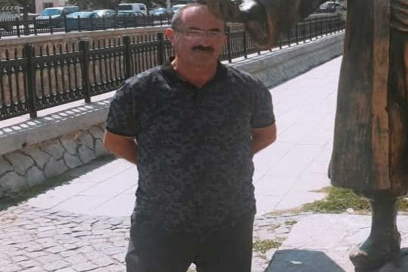 Devrilen iş makinesinin altında kalan operatör Arif Ayçiçek hayatını kaybetti