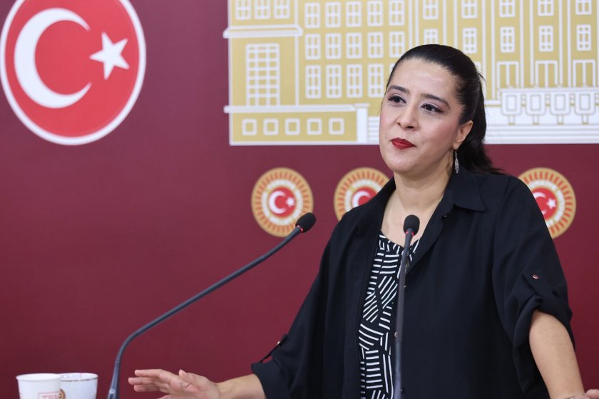 EMEP Milletvekili Karaca, Erkunt'ta işçiden habersiz anlaşma imzalanmasını Meclise taşıdı