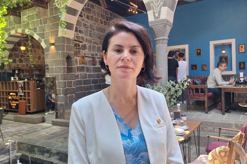 Gülcan Kaçmaz Sayyiğit: Kürtlerin birliği savaşa ve asimilasyona son verebilir