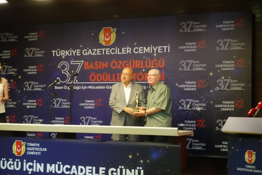 Basın Özgürlüğü Ödülleri sahiplerini buldu: Adnan Özyalçıner ve tutuklu gazetecilere ödül