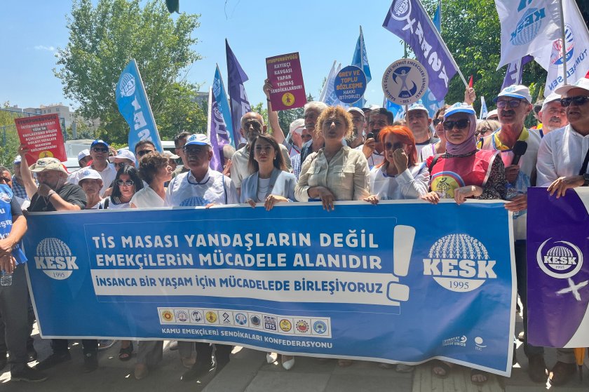 KESK: Yoksulluk sınırı altında maaş istemiyoruz