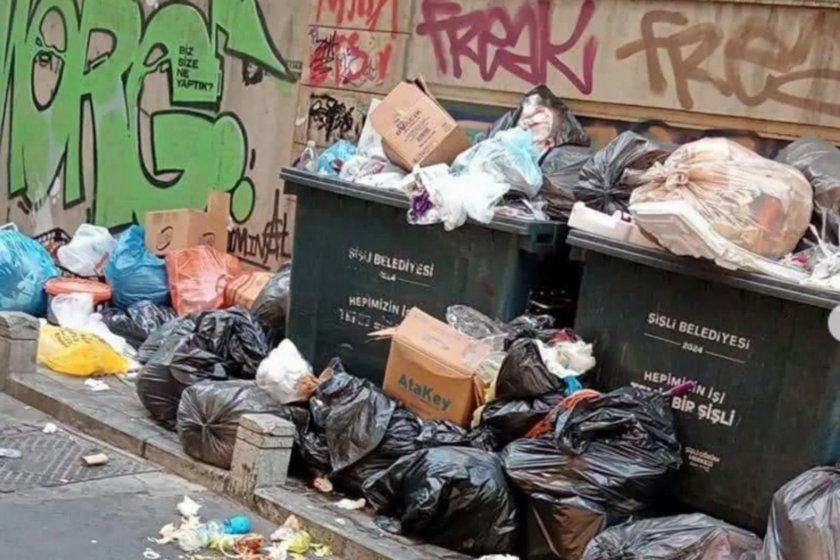 Kayyım yönetimi Şişli sokaklarını çöp dağlarına çevirdi
