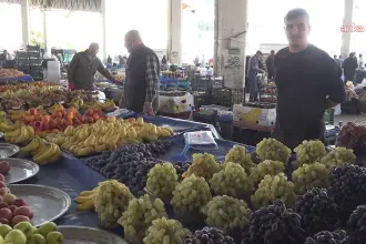 Pazar alışverişi zorlaştı: Arabayı doldurmak için 2-3 bin lira gidiyor