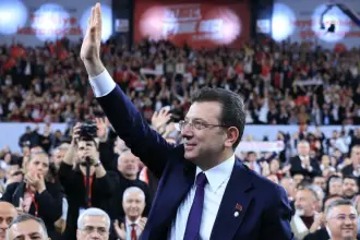 Silivri'de yargı kıskacı: İmamoğlu’na aynı gün üç davada savunma dayatması