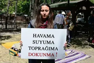 Esra Işık’ın avukatlarından duruşmaya çağrı: “Tahliye oldu ama dava bitmedi”