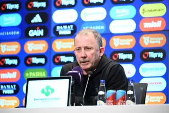 Beşiktaş'ta Sergen Yalçın görevi bıraktı
