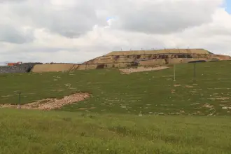 Yeşilli'de katı atık tesisine tepki: Bu çöp alanı bir an önce buradan taşınmalı
