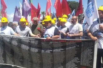 Soma maden katliamının 12'nci yılında işçiler anıldı, 'adalet' yürüyüşü yapıldı