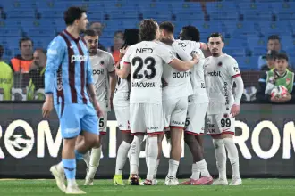 Ankara ekibi son haftada lige tutundu: Trabzonspor 0-3 Gençlerbirliği
