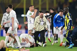 87'de attı, kümede kaldı: Fenerbahçe 3-3 Eyüpspor