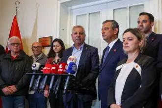 EMEP'ten CHP'ye ziyaret: 'Saray düzenine karşı birlikte mücadelenin içinde olacağız'