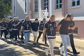 Fethiye Belediye Başkanı Karaca'ya yönelik silahlı saldırı: Gözaltına alınan 4 kişi adliyeye sevk edildi