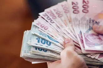 Yıllık enflasyon yüzde 32,61’e ulaştı: Emekli aylıkları, maaşlar ve asgari ücret 5 ayda eridi