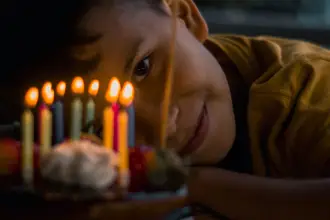 Antik Mısır’dan Kinderfest’e pastanın ve mumun 5 bin yıllık tarihi: Doğum günü kutlama geleneği nereden geliyor?