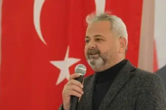 8,5 yıllık ilçe başkanı AKP'den istifa etti