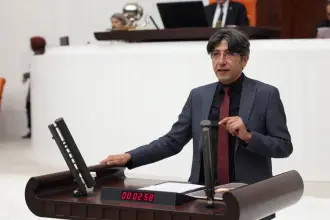 Ali Bozan Meclis'e sundu: Aşure günü resmi tatil ilan edilsin