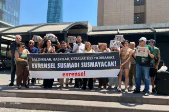 Evrensel’e yönelik silahlı saldırı davası 14 Eylül’e ertelendi: “Bu saldırının arkasındaki güçlerin ortaya çıkmasını istiyoruz”
