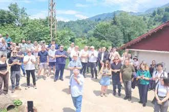 Kazım Koyuncu mezarı başında anıldı: Karadeniz'in asi sesiydi