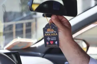 NATO Zirvesi için taksicilere kıyafet dayatması