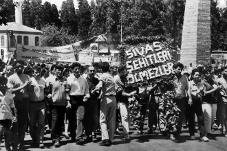 Sivas Katliamı'nın üzerinden 33 yıl geçti: Cezasızlık hâlâ sürüyor