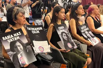 Şüpheli ölümler kadın cinayetlerini geçti: Devlet dosyaları kapatıyor, aileler adalet peşinde koşuyor