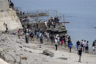 Solun bir kesimi İspanyol emperyalizmi anlatısını benimseyip Fas'ın yeniden iyi bir jandarma rolü oynamasını beklerse…