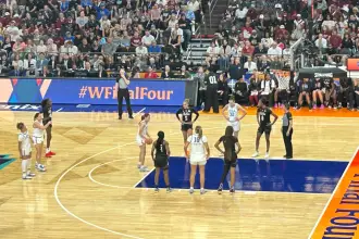 ABD’de 100’den fazla üniversiteli kadın basketbolcu sendikalaşıyor